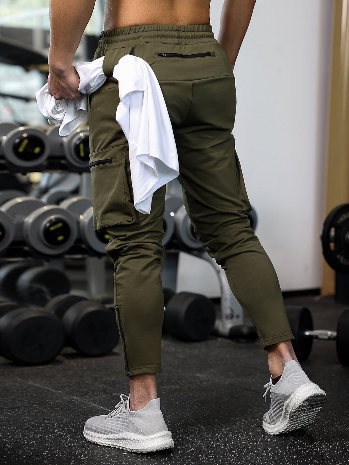 Versatile All-Season Tactical Cargo Jogger