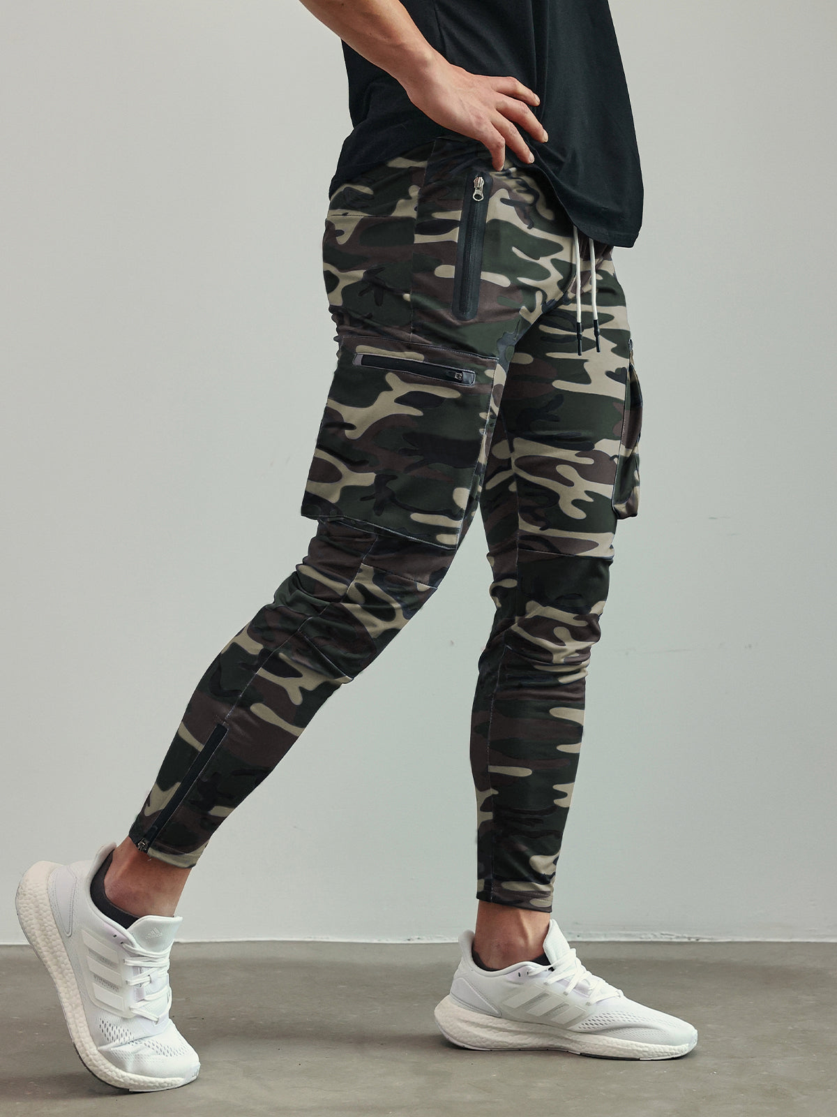 Versatile All-Season Tactical Cargo Jogger