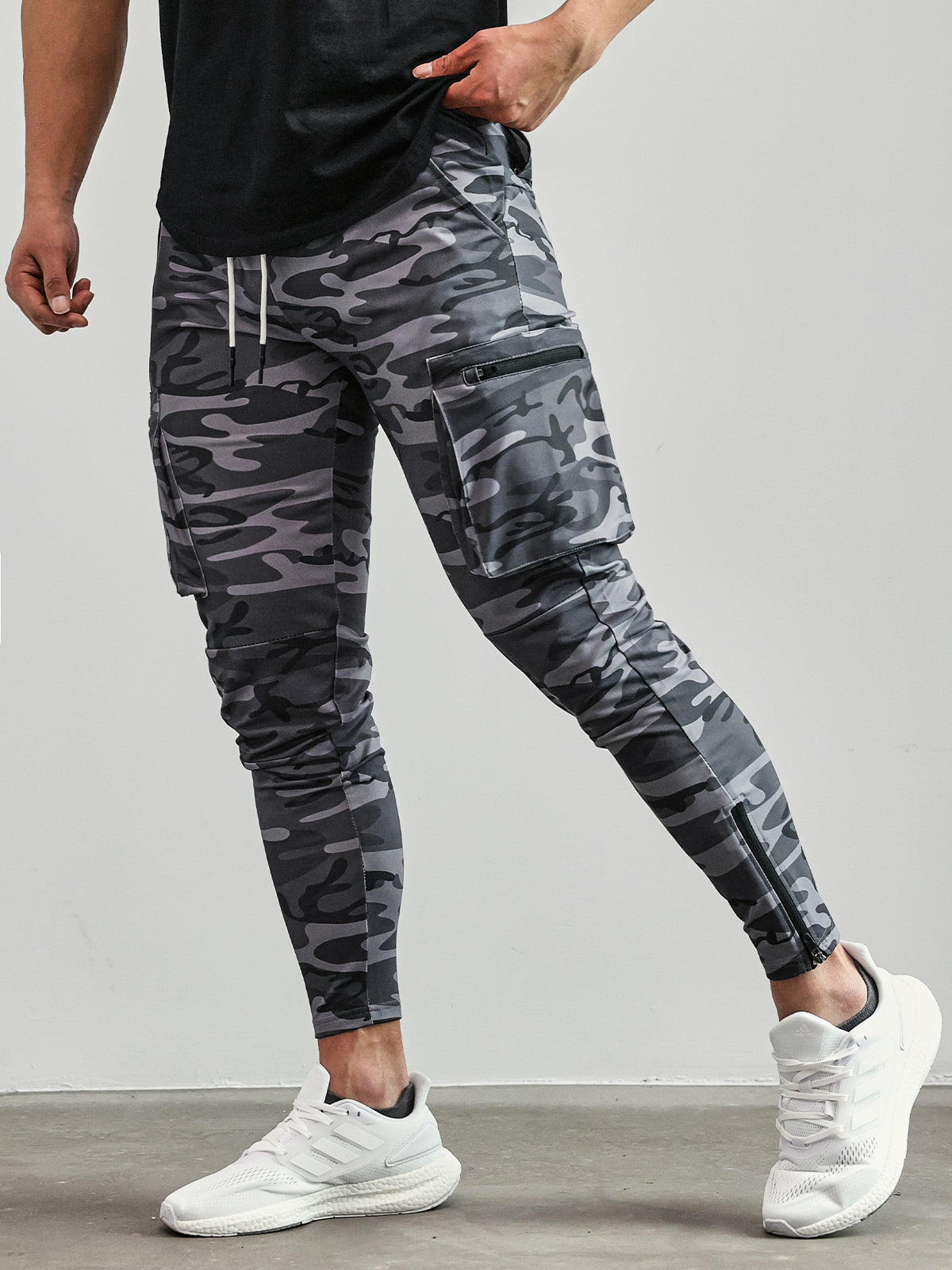 Versatile All-Season Tactical Cargo Jogger
