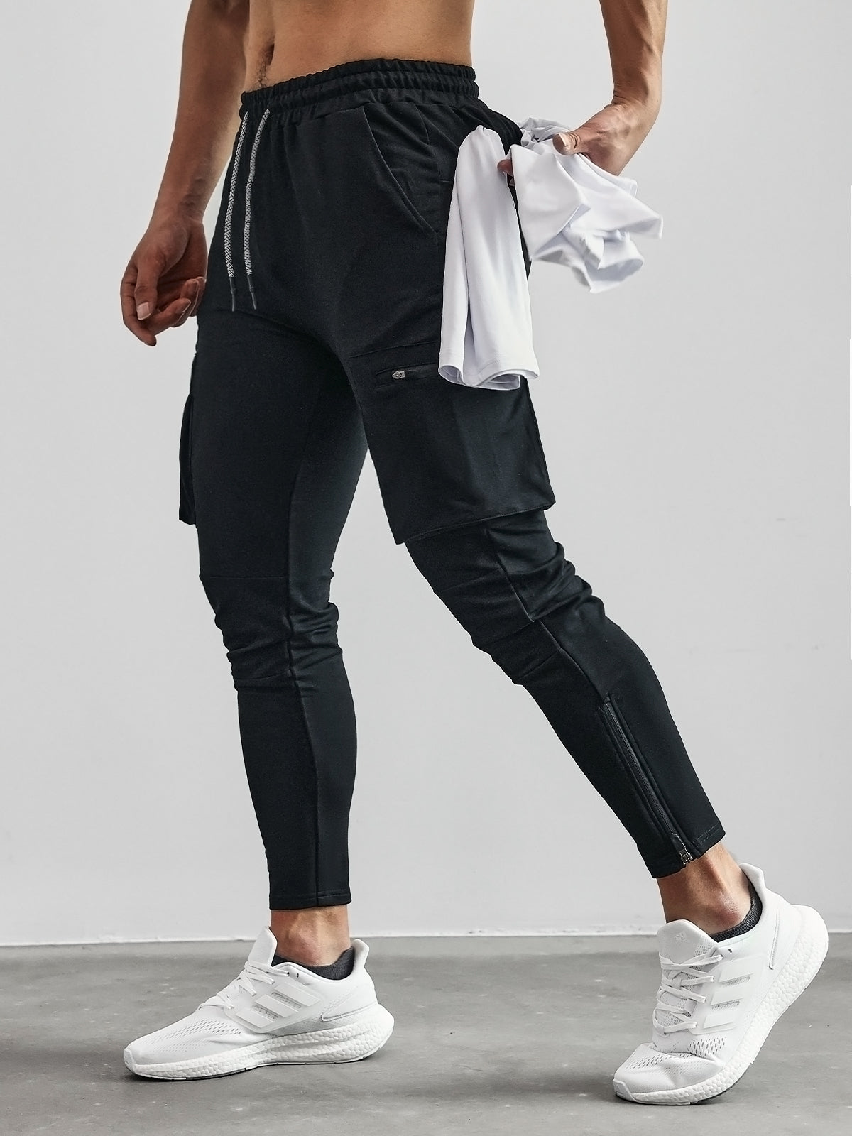 Versatile All-Season Tactical Cargo Jogger