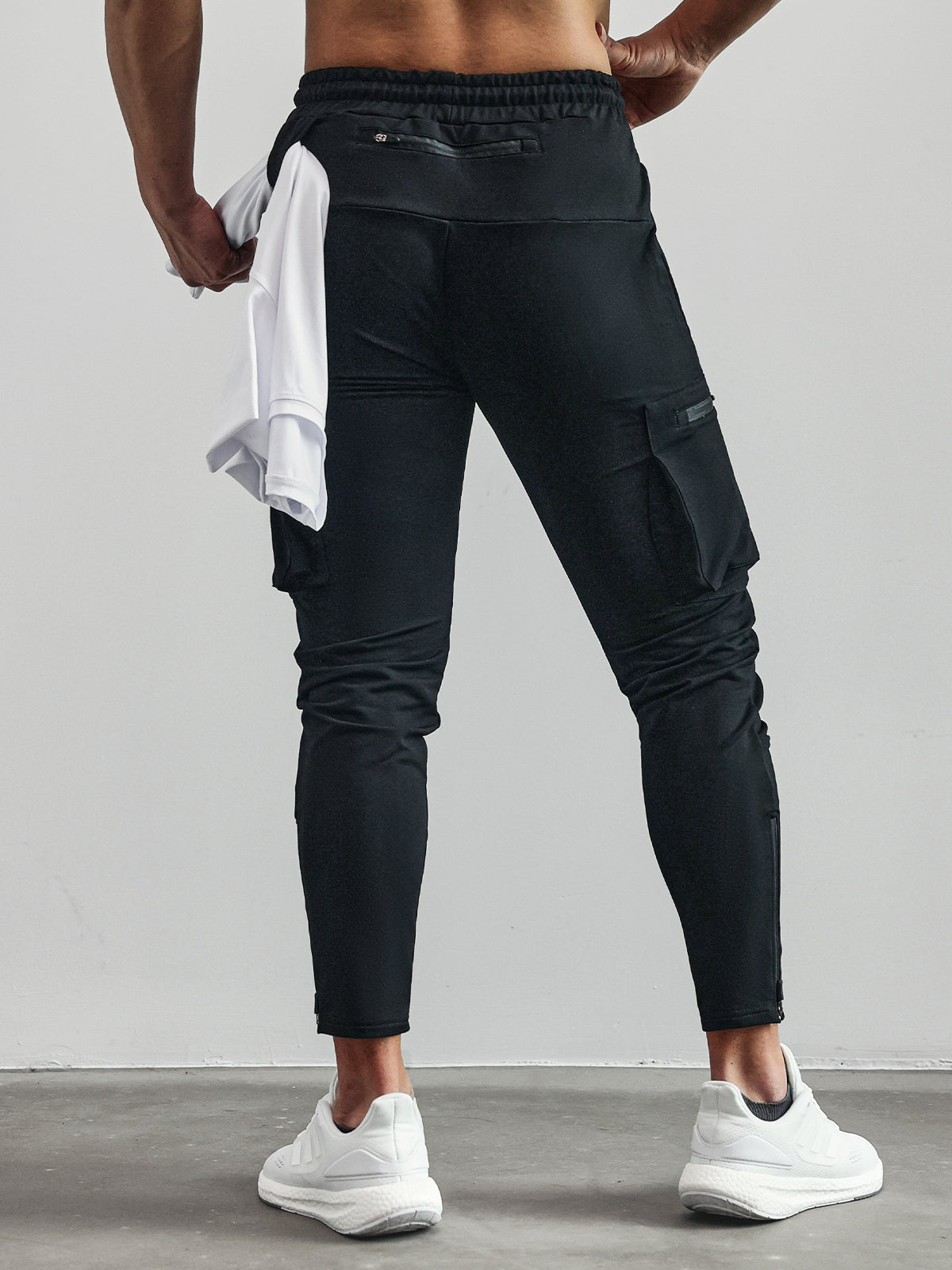 Versatile All-Season Tactical Cargo Jogger